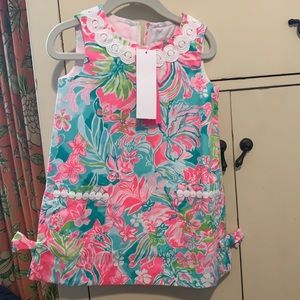 NWT Lilly shift in hot on the scene